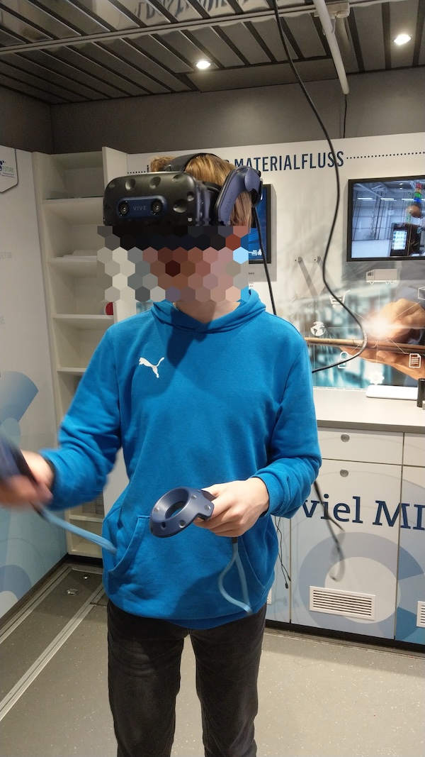 Discover Industry 11